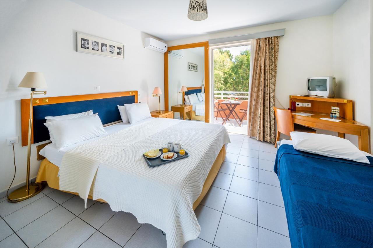 Jonathan Studio Apartments Тигаки Экстерьер фото